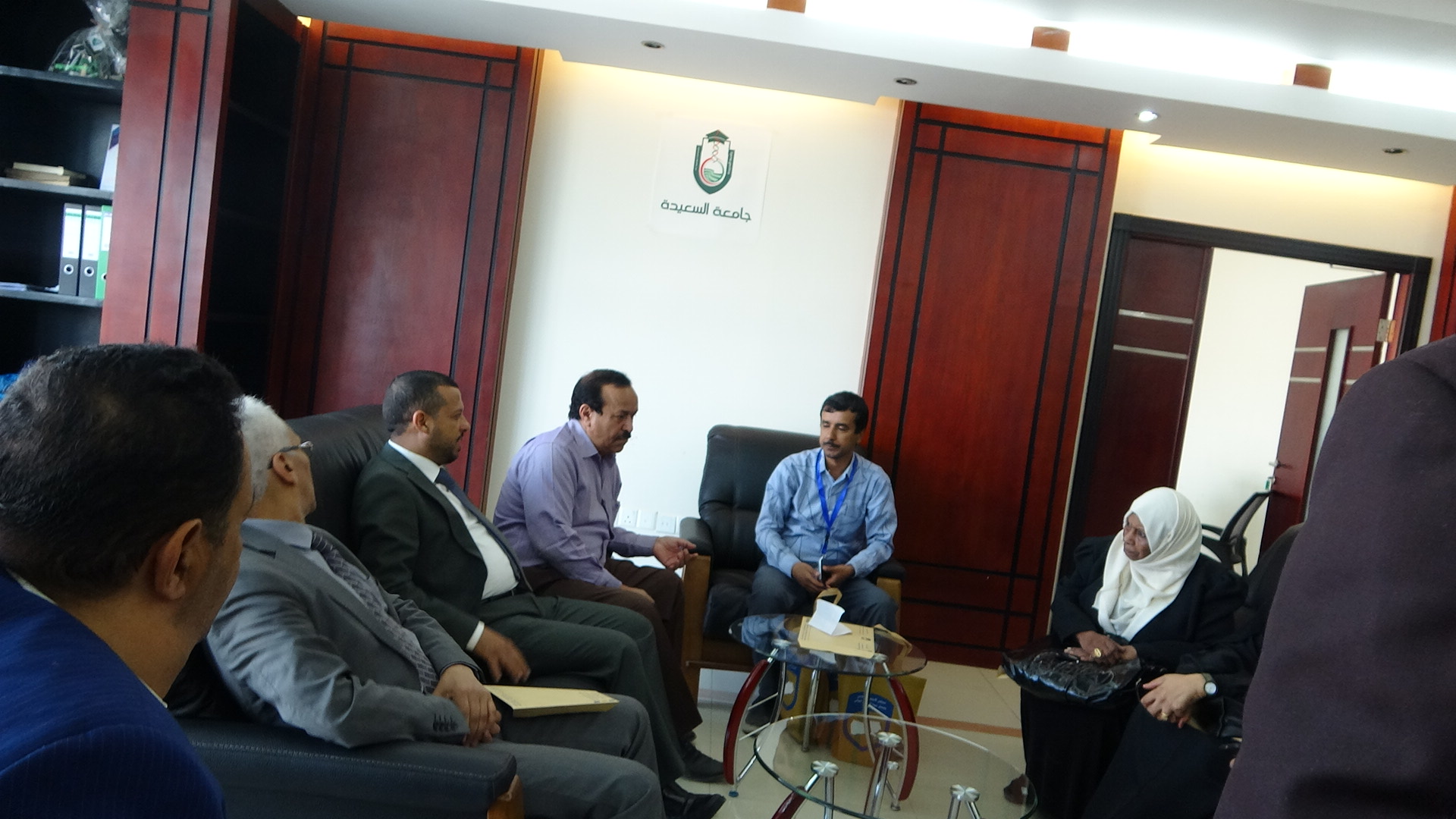 مجلس الاعتماد الأكاديمي : فريق لمتابعة البرامج الأكاديمية من مجلس الاعتماد الأكاديمي يقوم بزيارة لجامعة السعيدة صنعاء