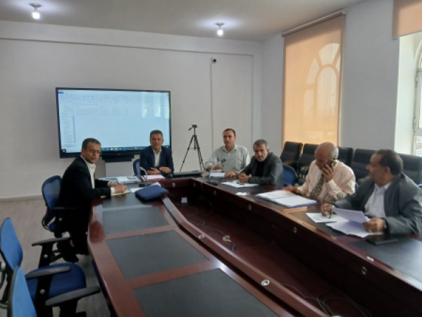 مجلس الاعتماد الأكاديمي يواصل اجتماعاته الاستثنائية لاستكمال مناقشة تقارير المراجعين الخارجيين.