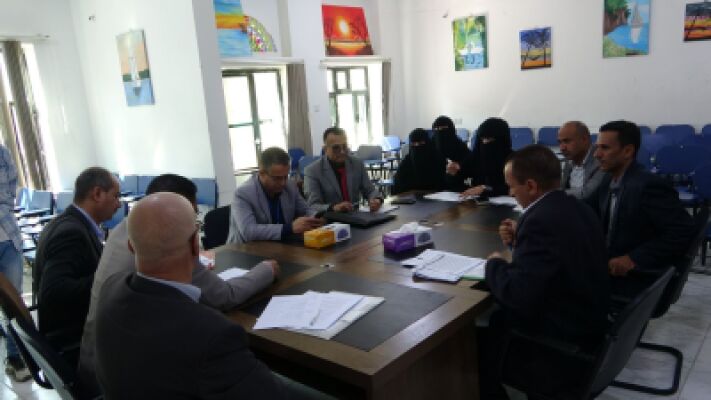 ألبوم صور خاص  بالنزول الميداني لفريق المراجعين الخارجيين للاعتماد البرامجي لبرنامج الطب المخبري بجامعة الملكة أروى للفترة من ٤ -٦ مايو