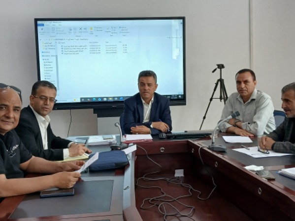 مجلس الاعتماد الأكاديمي يواصل اجتماعاته الاستثنائية لاستكمال مناقشة تقارير المراجعين الخارجيين.