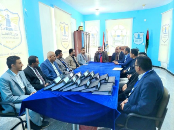 مجلس الاعتماد الأكاديمي ينفذ نزولًا ميدانيًا لمتابعة وتقييم البرامج أكاديمية بكلية المنار الجامعية حجة
